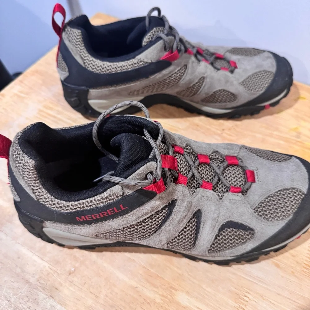 Merrell Yokota 2 Hiking Shoes Gray Suede Leather Trail Active Outdoor size 12